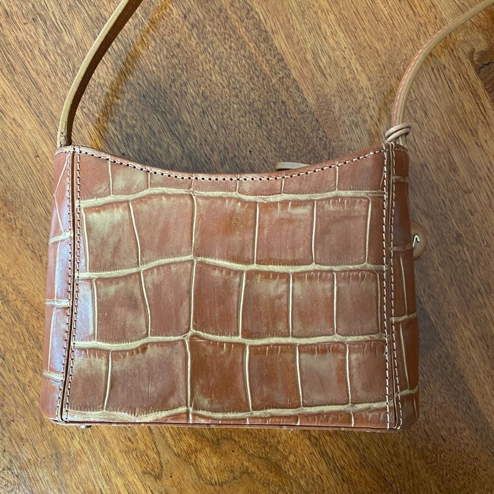 Monsac Brown Crocodile Embossed Shoulder Bag Gold Hardware Vintage Style Purse - Picture 2 of 11
